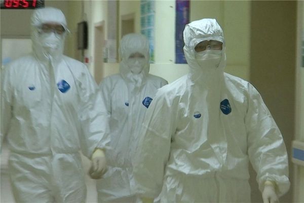 劳模战“疫”在一线：昌平区医院副院长李向欣