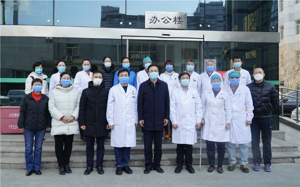 精英荟萃战疫情 铁骨丹心施仁术——记昌平区新冠肺炎会诊专家组