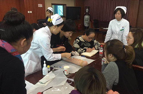 昌平区医院护理质控中心开展PICC规范化培训